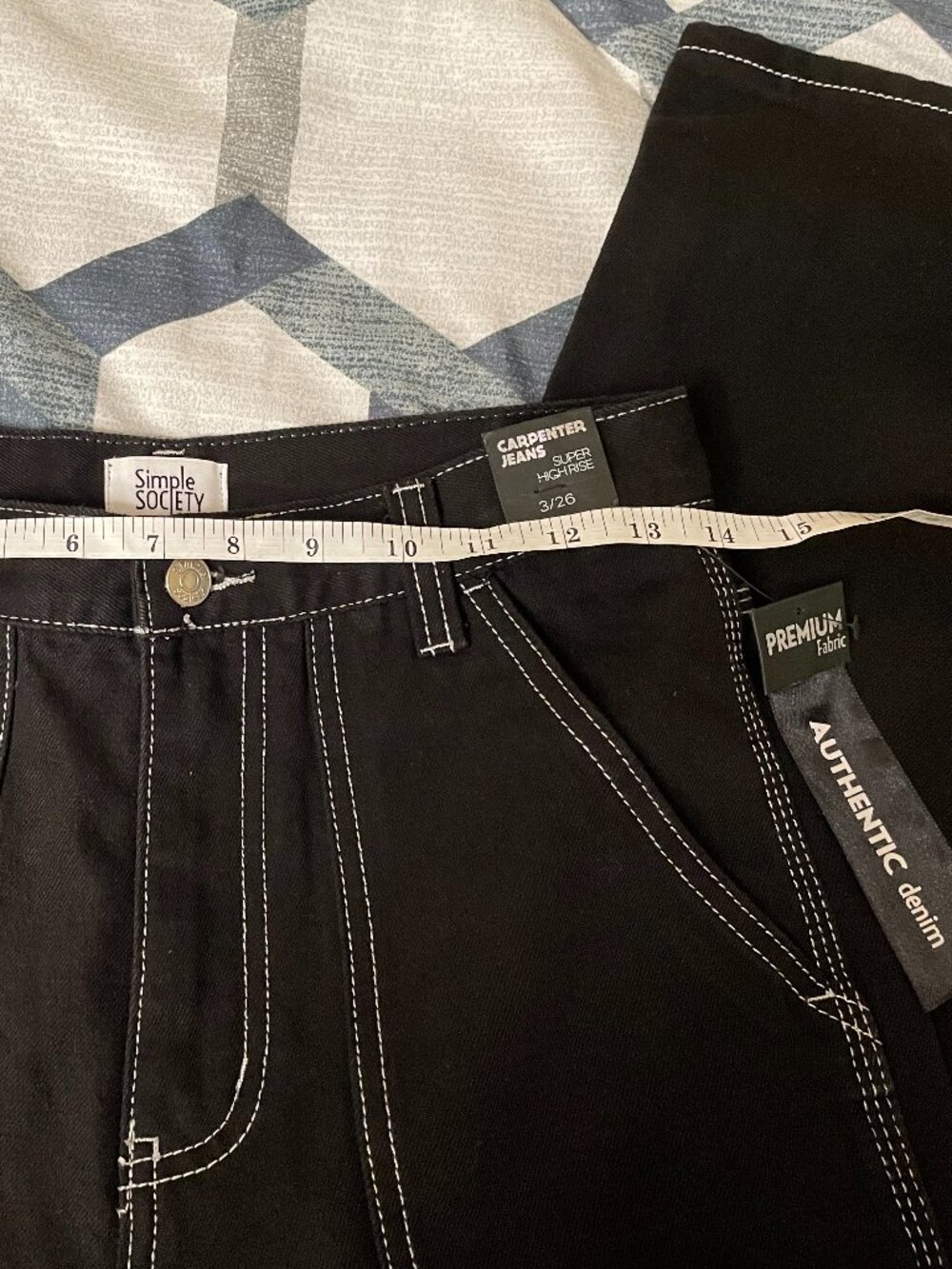 black pants - Picture 2 of 5